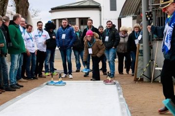 Companies-Compete-on-Glice®-Eisstock-Curling-Tracks-in-German-Seaside-Resort.jpg