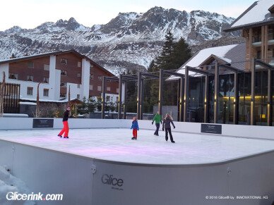 glice-rink-chedi-hotel-switzerland-16_23871465433_o-1024x768.jpg