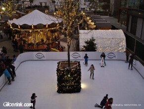 ice-skating-rink-at-christmas-market-singen-germany-9_24021069120_o-1024x768.jpg