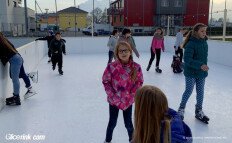 glice-rink-at-fc-haag-switzerland-11_24730444496_o-1024x629.jpg